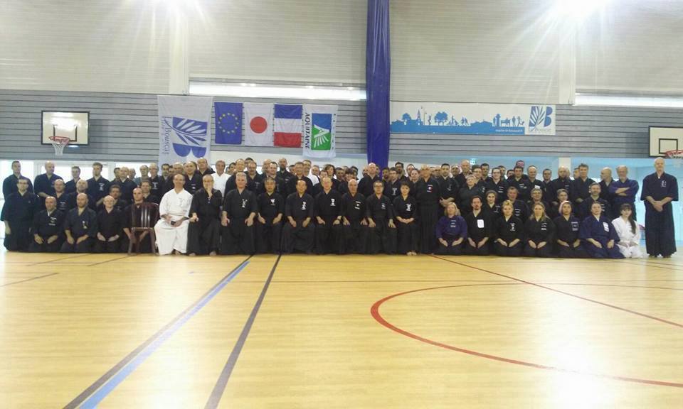 Photo de groupe stage iaido national bordeaux